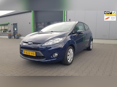 Ford Fiesta - 1.25 Trend in zeer nette staat Goed onderhouden Airco Nieuwe banden Rijdt en schakelt zeer
