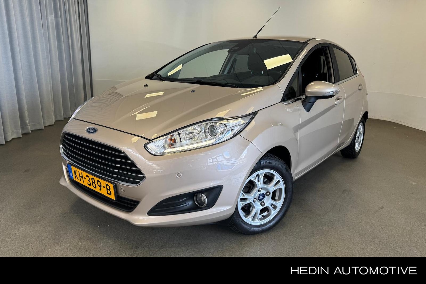Ford Fiesta - 1.0 EcoBoost Titanium | Achteruitrijcamera | Navigatie | Parkeersensoren | Airco | Bluetoo - AutoWereld.nl
