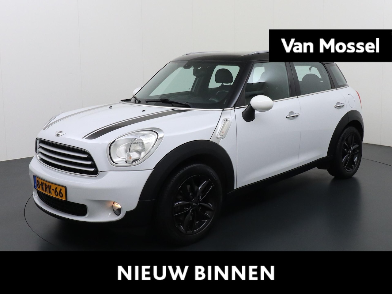 MINI Countryman - Mini 1.6 Cooper Chili | Navigatie | Cruise control | Parkeer sensoren | LM velgen - AutoWereld.nl