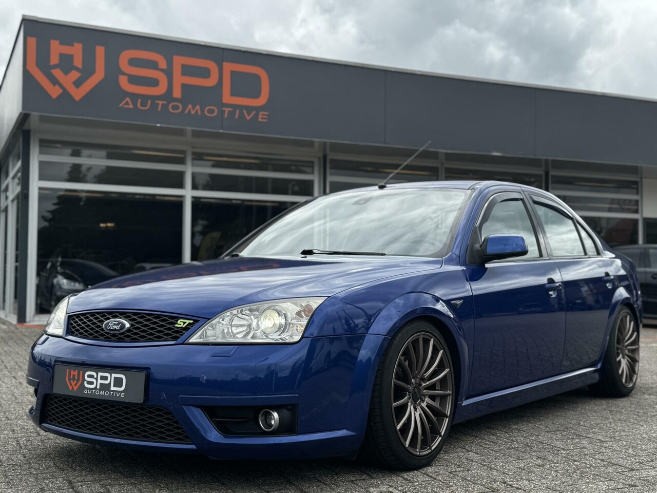 Ford Mondeo - 3.0 V6 ST220|Recaro|Xenon|18''Brock|STSuspension - AutoWereld.nl