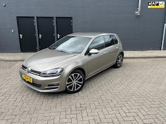 Volkswagen Golf - 1.4 TSI Business Edition R Xenon Navi Leer PDC
