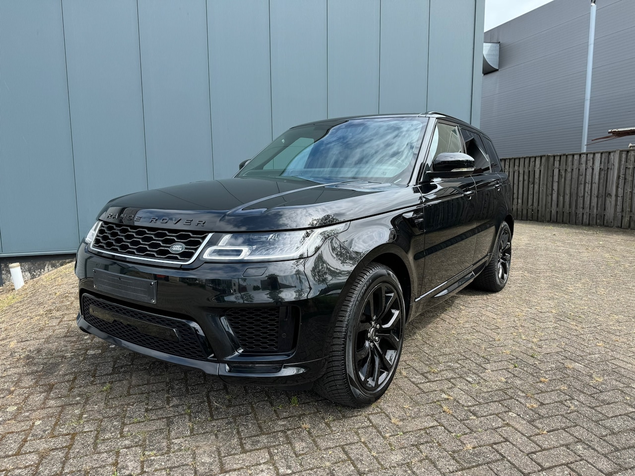 Land Rover Range Rover Sport - 2.0 SD4 HSE / Facelift / pano / full option - AutoWereld.nl