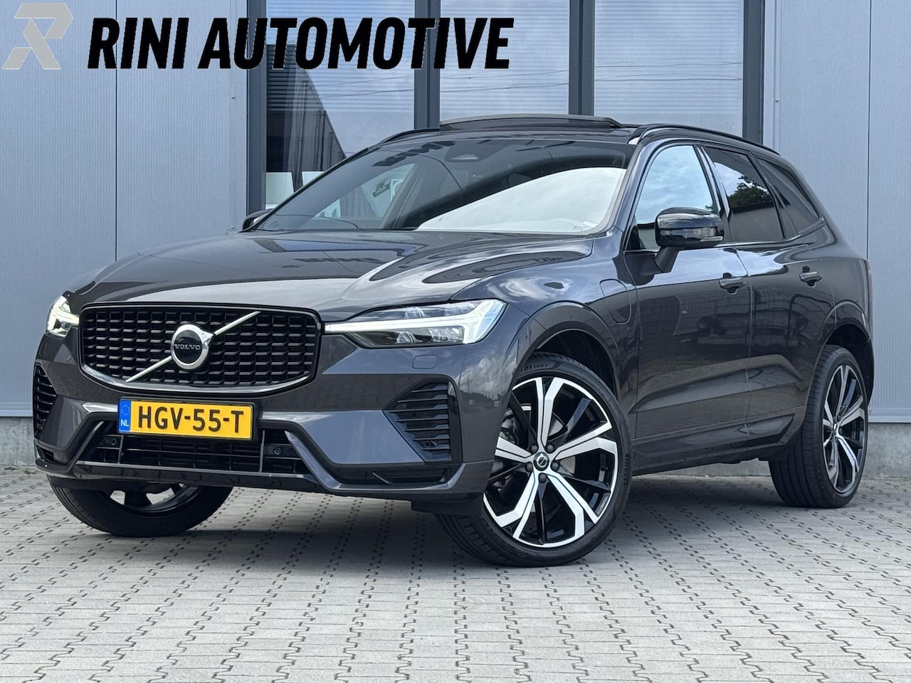 Volvo XC60 - 2.0 T6 Plug-in hybrid AWD R-Design 349 PK | Pano | Pilot assist | 2x Elekt stoel | Camera - AutoWereld.nl