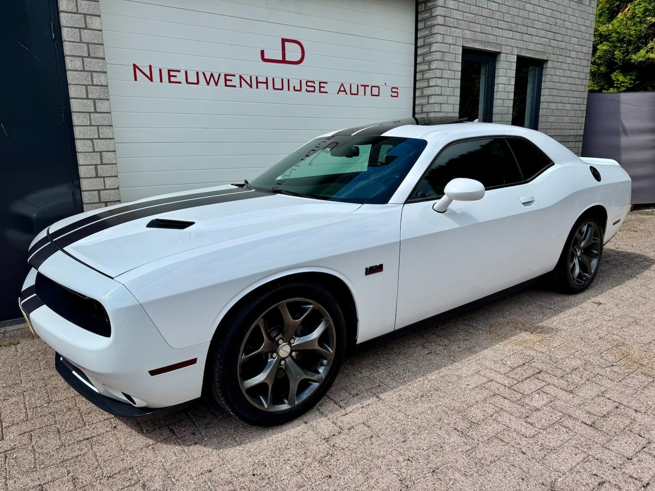 Dodge Challenger - 5.7 HEMI, Track Pack, 120.553km, EU-registratie! - AutoWereld.nl