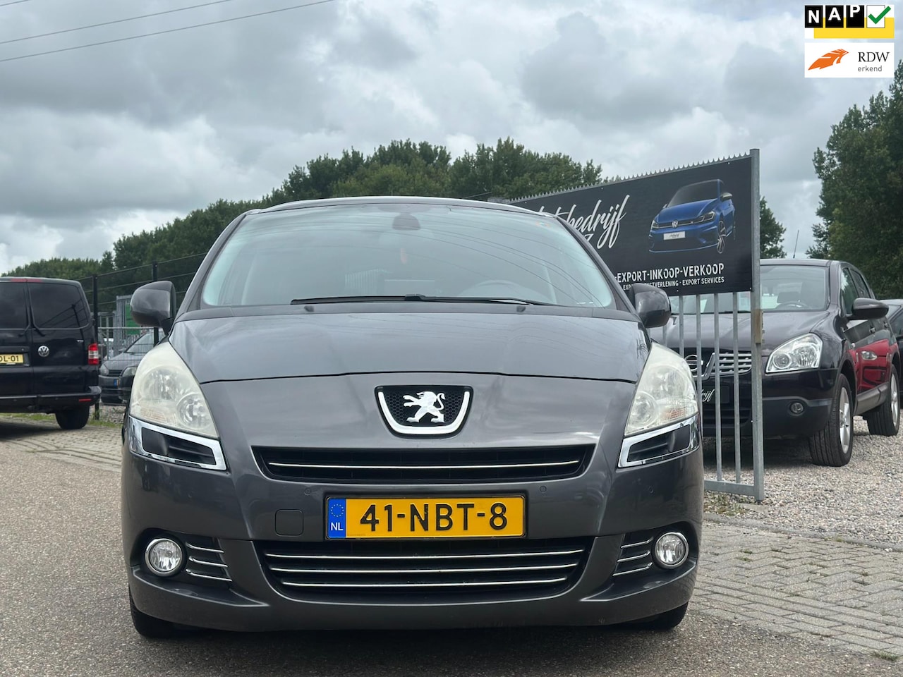 Peugeot 5008 - 1.6 VTi ST 7p. NL Auto - AutoWereld.nl