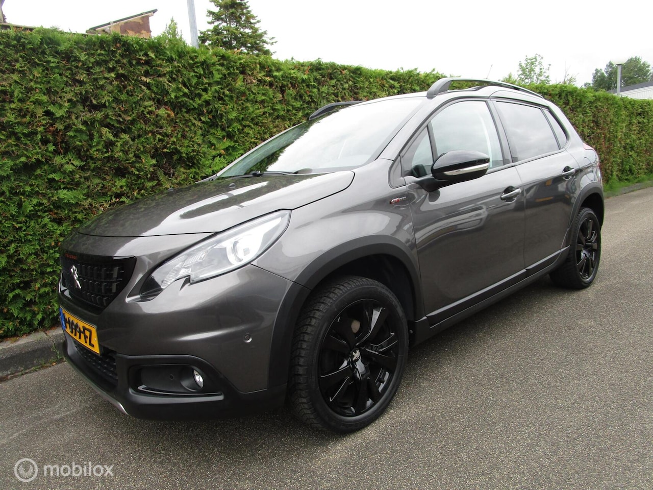 Peugeot 2008 - GT LINE 1.2 130 PK - Navigatie - Camera - AutoWereld.nl