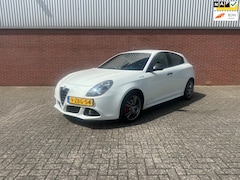 Alfa Romeo Giulietta - 1.4 T Exclusive QV line