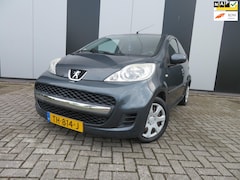 Peugeot 107 - 1.0-12V XS