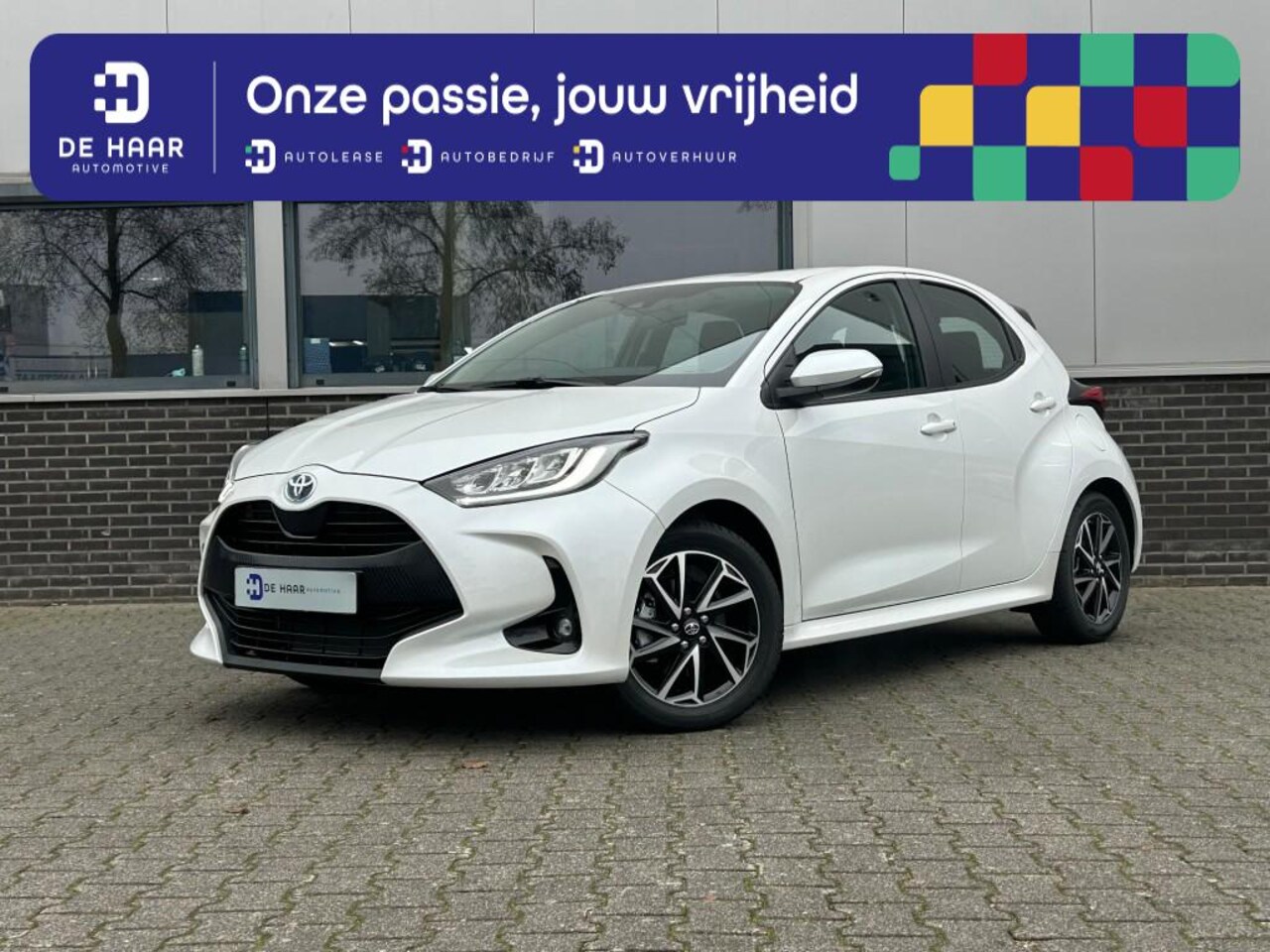 Toyota Yaris - 1.5 Hybrid Dynamic - Carplay - LED - Camera - Navigatie - AutoWereld.nl
