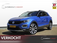 Volkswagen T-Roc - 1.5 TSI Sport // Trekhaak - Camera - Virtual Cockpit - Stoelverwarming - Navi - 19 inch