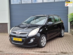 Hyundai i20 - | 1.2i ActiveVersion | Airco |
