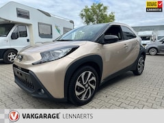 Toyota Aygo X - 1.0 VVT-i S-CVT Pulse Bi-Tone Automaat