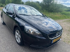 Volvo V40 - 2.0 D4 R-Design Business