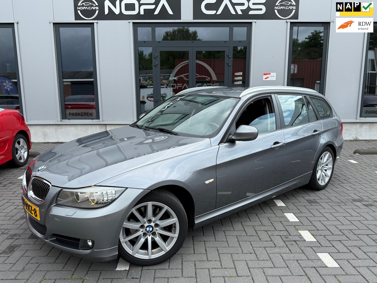 BMW 3-serie Touring - 320i Luxury Line|Leer|Nap|Automaat - AutoWereld.nl