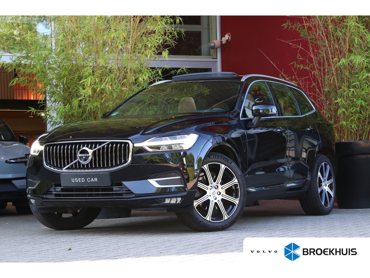 Volvo XC60 - 2.0 B5 Inscription | Massage | Stoelventilatie | Trekhaak | 360 Camera | Adaptive Cruise | - AutoWereld.nl