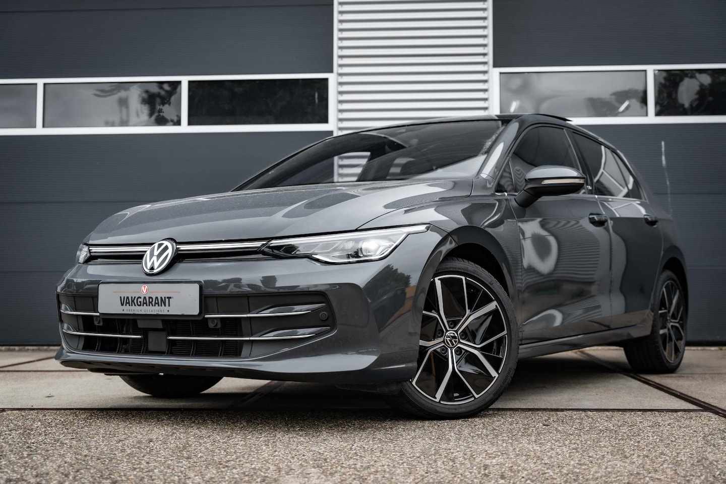 Volkswagen Golf - 1.5 eTSI | Panorama dak |Head-Up |ACC |Memory seat | - AutoWereld.nl