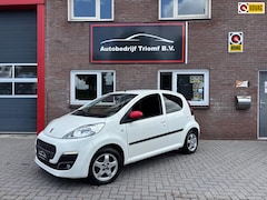 Peugeot 107 - Sportium - AIRCO - LED - LICHTMETALEN VELGEN