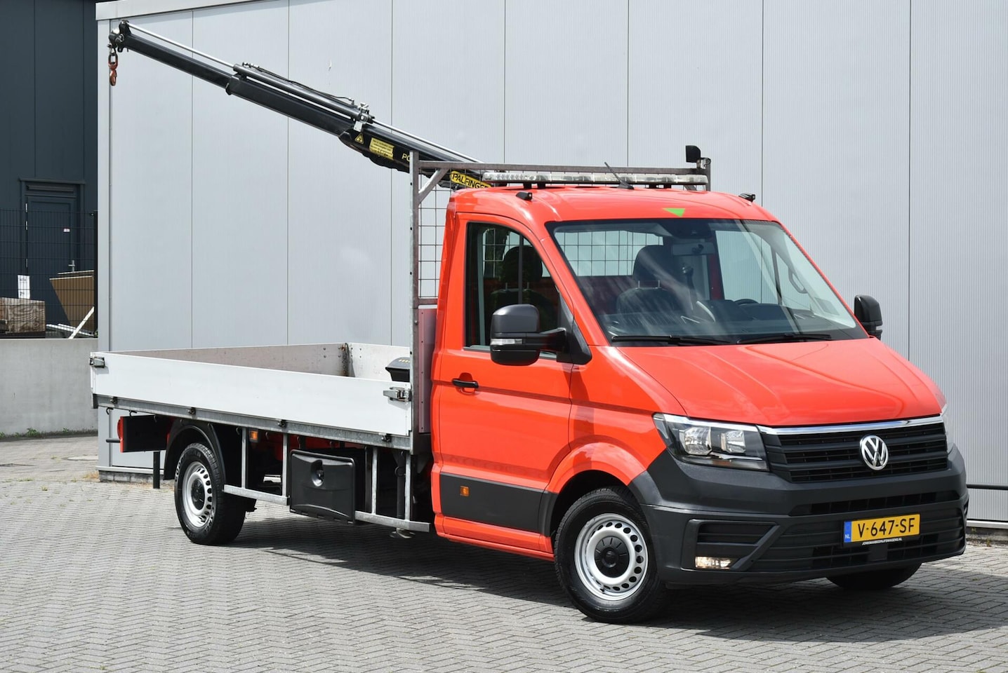 Volkswagen Crafter - 2.0 TDI L4 177 Pk Pickup Autolaadkraan E6 - AutoWereld.nl