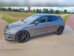 SEAT Leon - 1.4 EcoTSI Style Business Intense