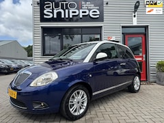 Lancia Y(psilon) - Ypsilon 1.4 Limited Edition 2010 -AIRCO-CRUISECONTROL-2 TONE LAK-OPEN DAK-LICHTMETALEN VEL