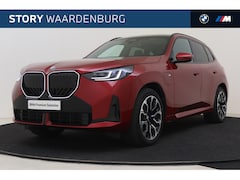 BMW X3 - 30e xDrive / Panoramadak / Trekhaak / Sportstoelen / Comfort Access / Stoelverwarming / Ad