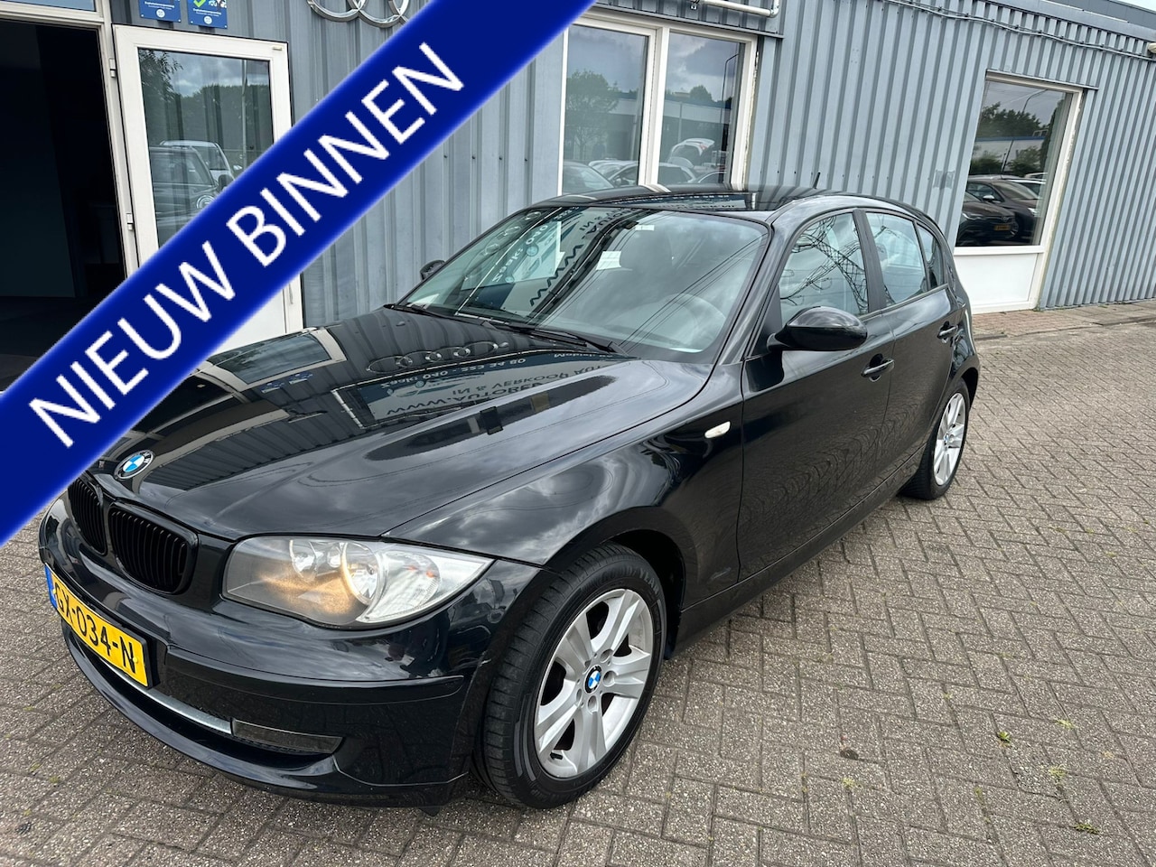 BMW 1-serie - 116i 116i - AutoWereld.nl