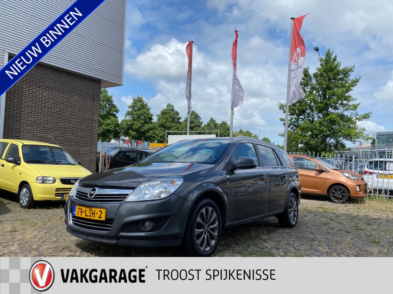 Opel Astra Wagon - 1.8 111 years Edition 1.8 111 years Edition,Apk 21/01/2026,Navigatie,Climate&Cruisecontrol,Trekhaak,Elektrischpa - AutoWereld.nl