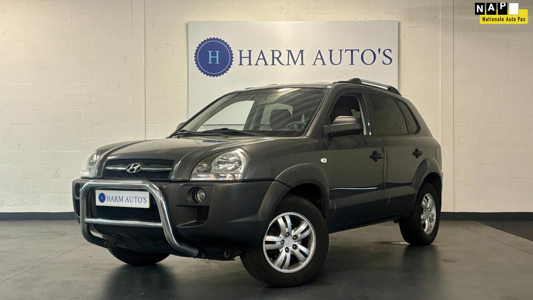 Hyundai Tucson - 2.0i Dynamic 140pk Airco / Cruise / Bullbar / Trekhaak - AutoWereld.nl