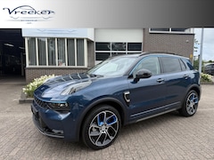 Lynk & Co 01 - 1.5 Pano l 360 l Plug-in long range