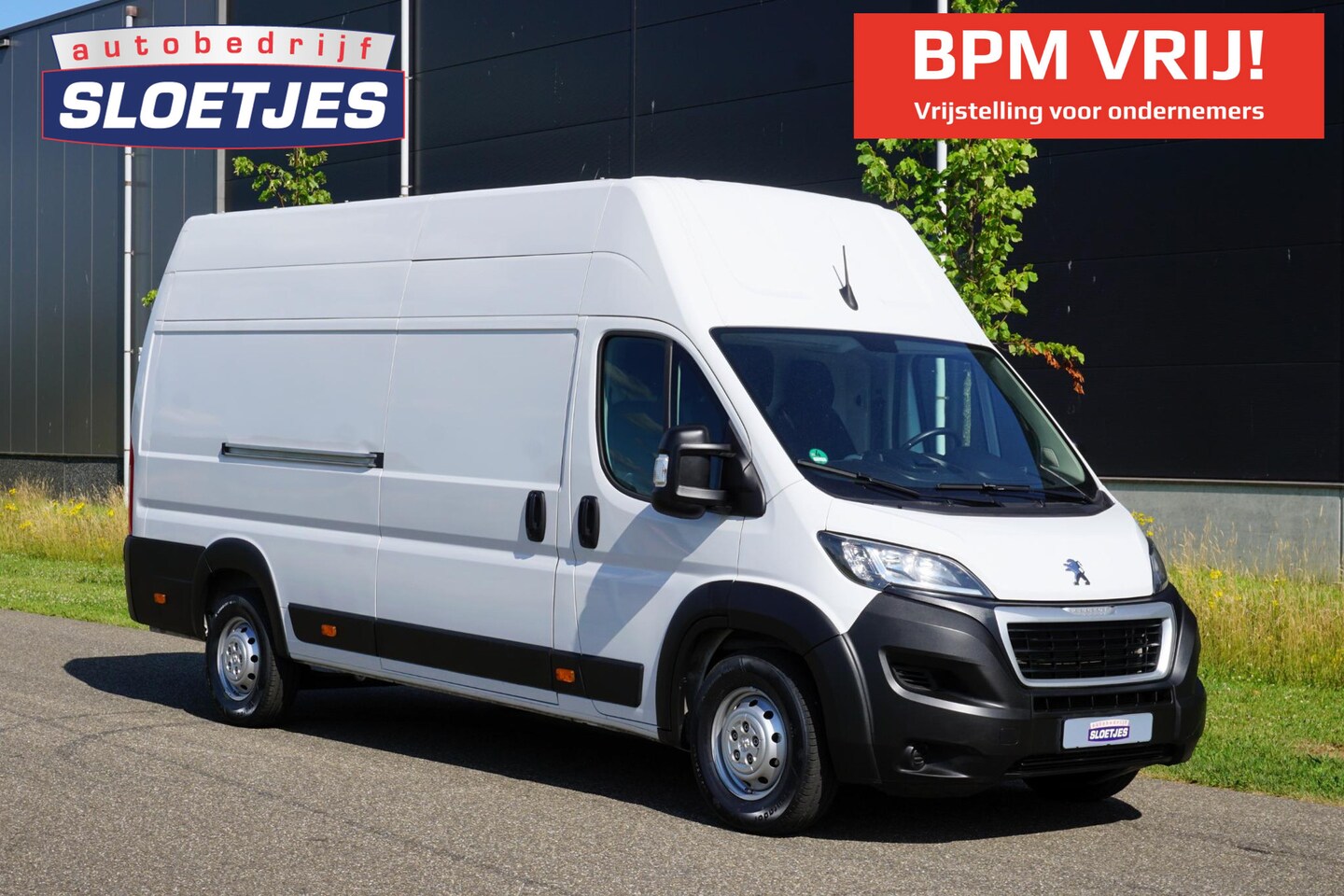 Peugeot Boxer - 2.2 BlueHDi 140 L4H3 Zwaar 3.5t |Topstaat |EURO6D |1e eigenaar |Betimmering |Camera |Cruis - AutoWereld.nl