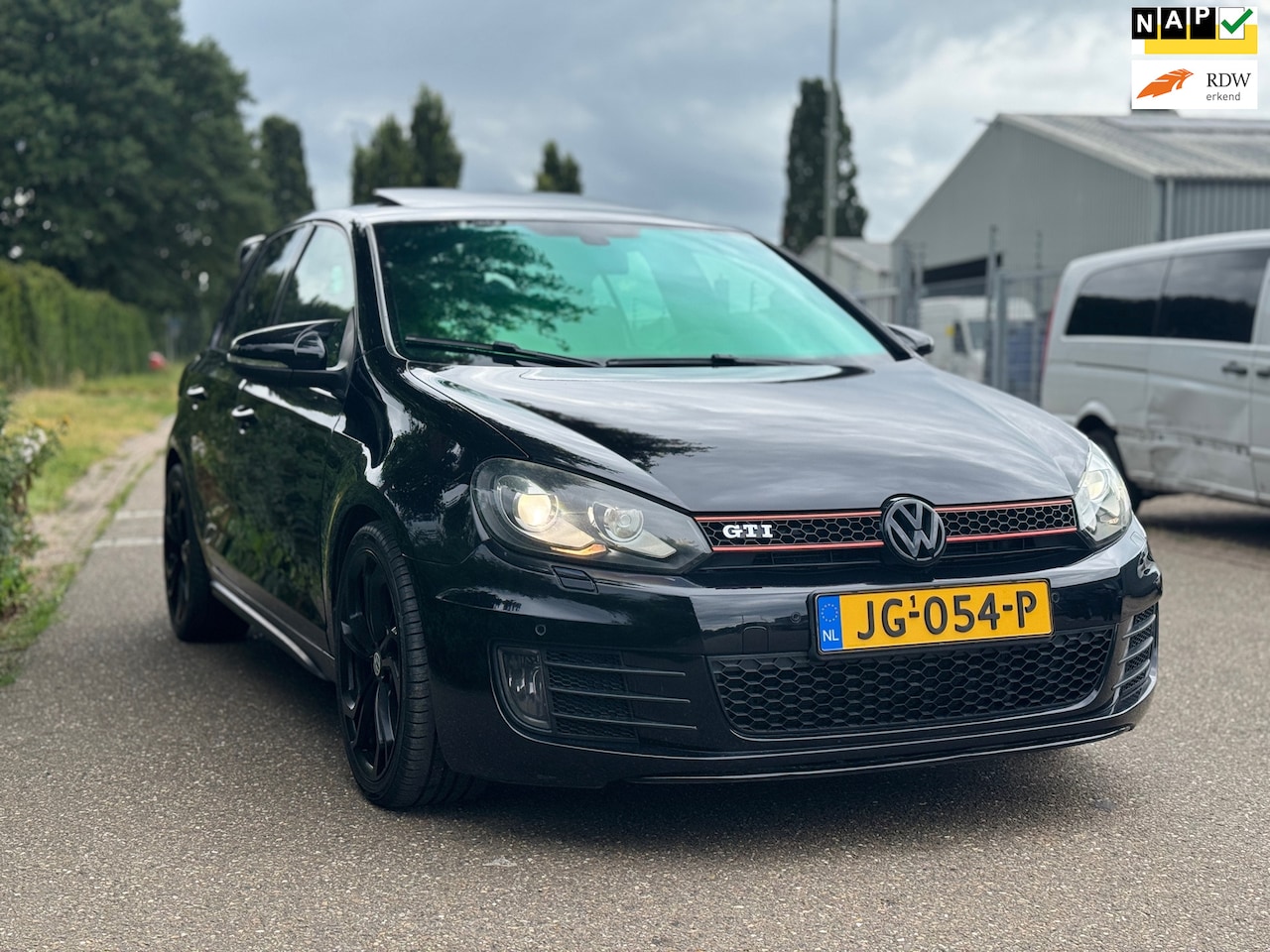 Volkswagen Golf - 2.0 GTI 2.0 GTI - AutoWereld.nl