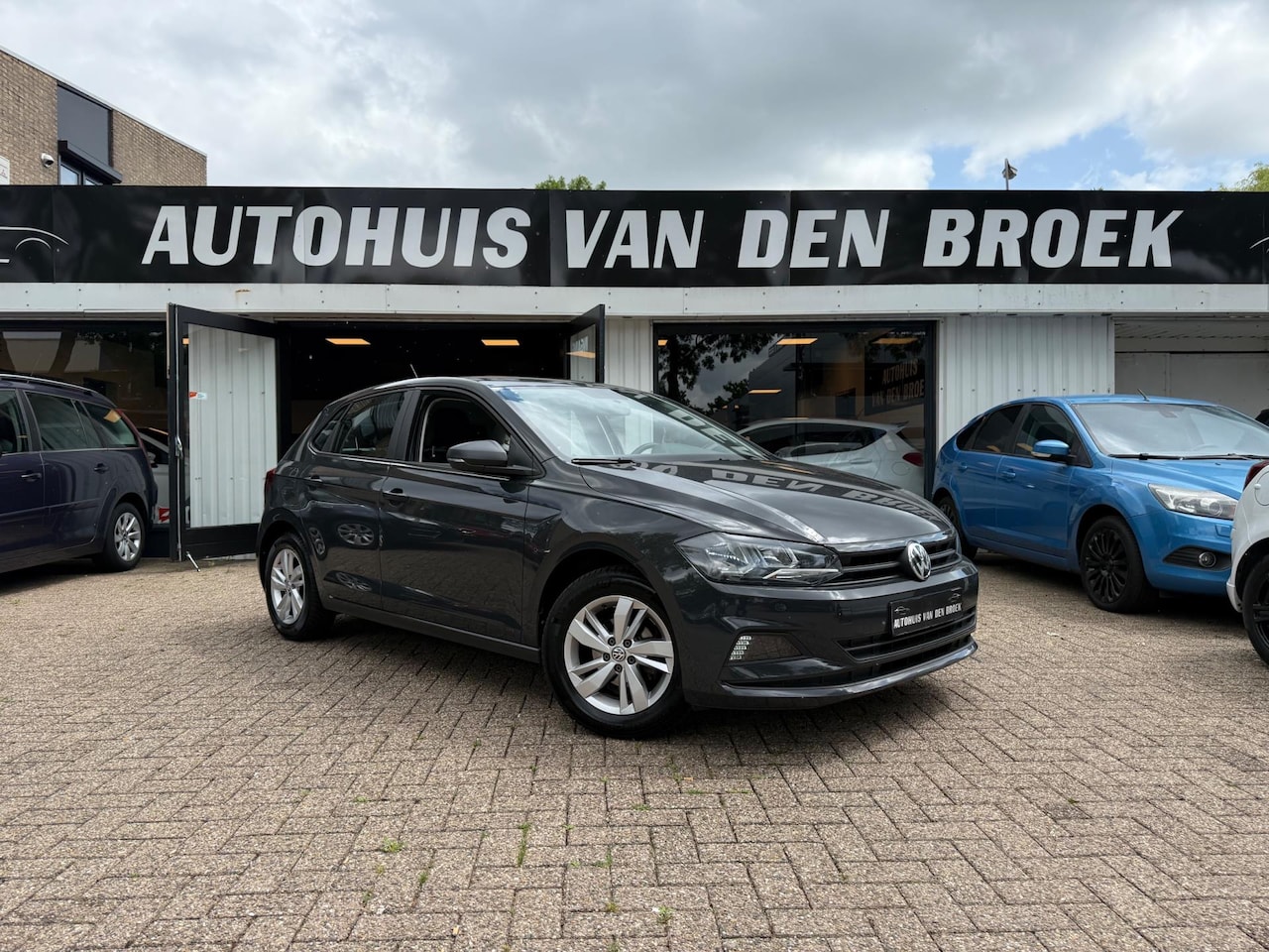 Volkswagen Polo - 1.0 MPI Comfortline|Airco|Navi|Cruise|Led|Lmv|Elek pakket|Nw Apk - AutoWereld.nl