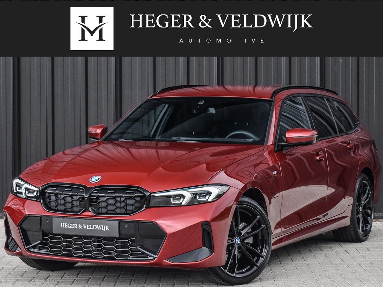 BMW 3-serie Touring - 330e | M-SPORT | FACELIFT | SHADOWLINE | AMBIANCE INTERIEUR | TREKHAAK | DAB+ | - AutoWereld.nl