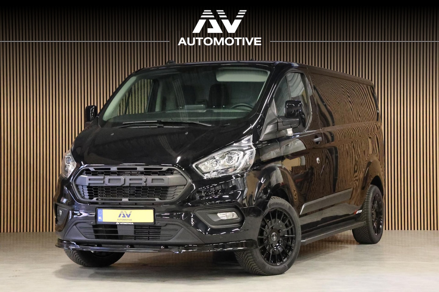Ford Transit Custom - 300 2.0 TDCI L2H1 DC Raptor Edition | 6.500 KM | | PDC V+A | 6-Zitter | Dubbel Cabine | Be - AutoWereld.nl