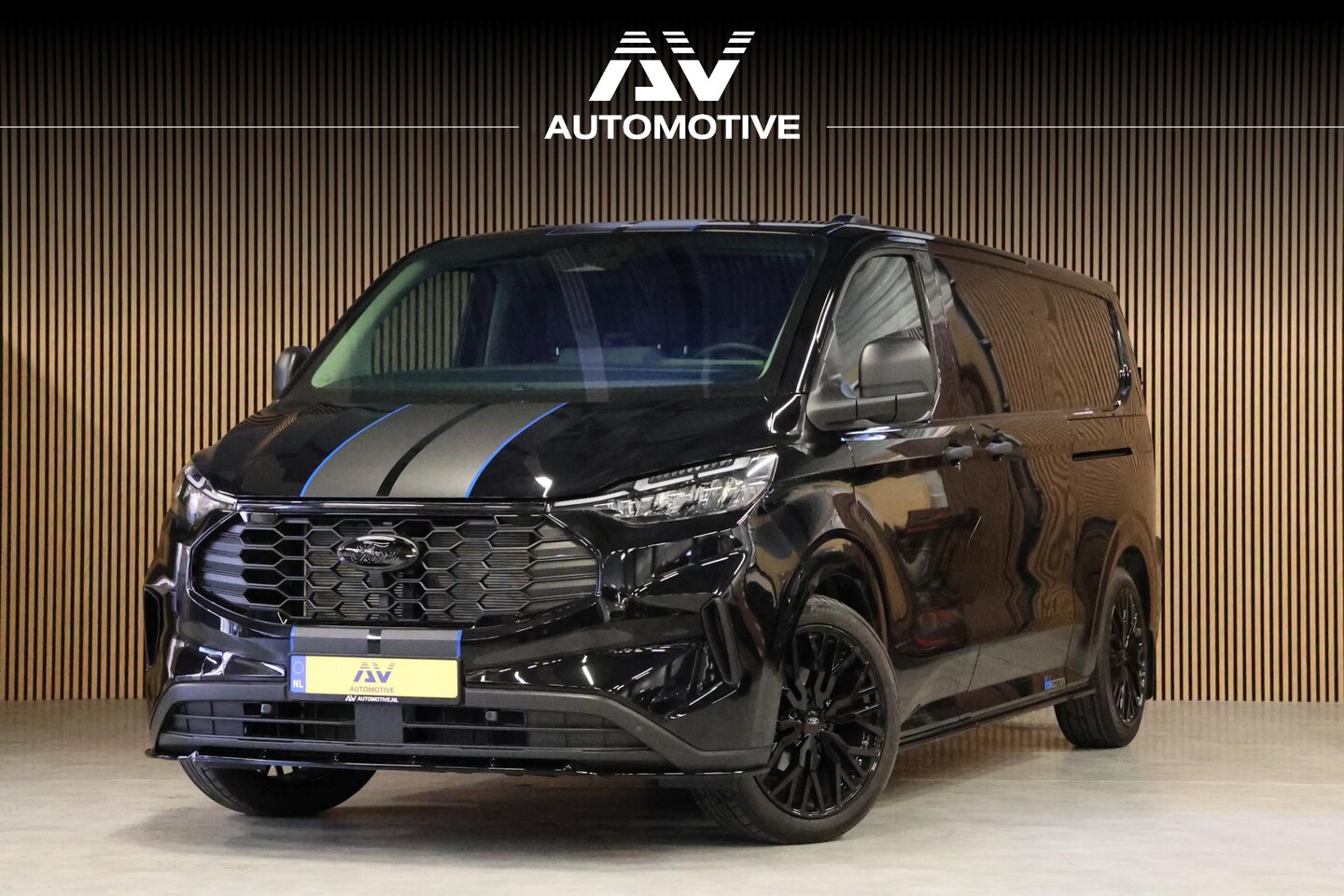 Ford Transit Custom - 320 2.0 TDCI 170PK L2H1 DC AUT | BPM VRIJ | ACC | | 6-Zitter | Dubbel Cabine | Verlengde f - AutoWereld.nl