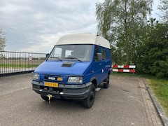 Iveco Daily - 40-10.1W 75.000KM Camper 4X4 ex-brandweer