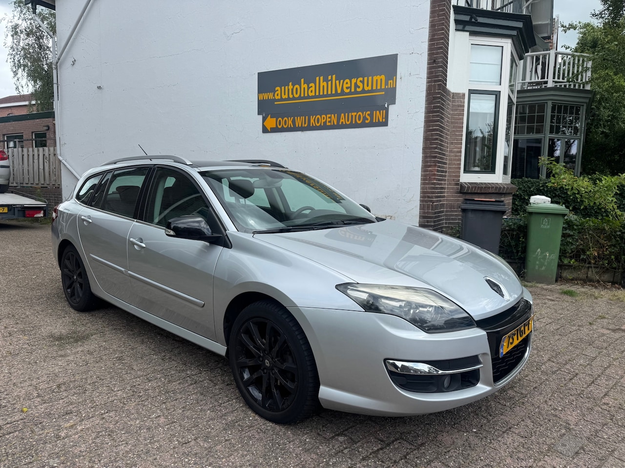 Renault Laguna Estate - 1.5 dCi Executive 1.5 dCi Executive - AutoWereld.nl