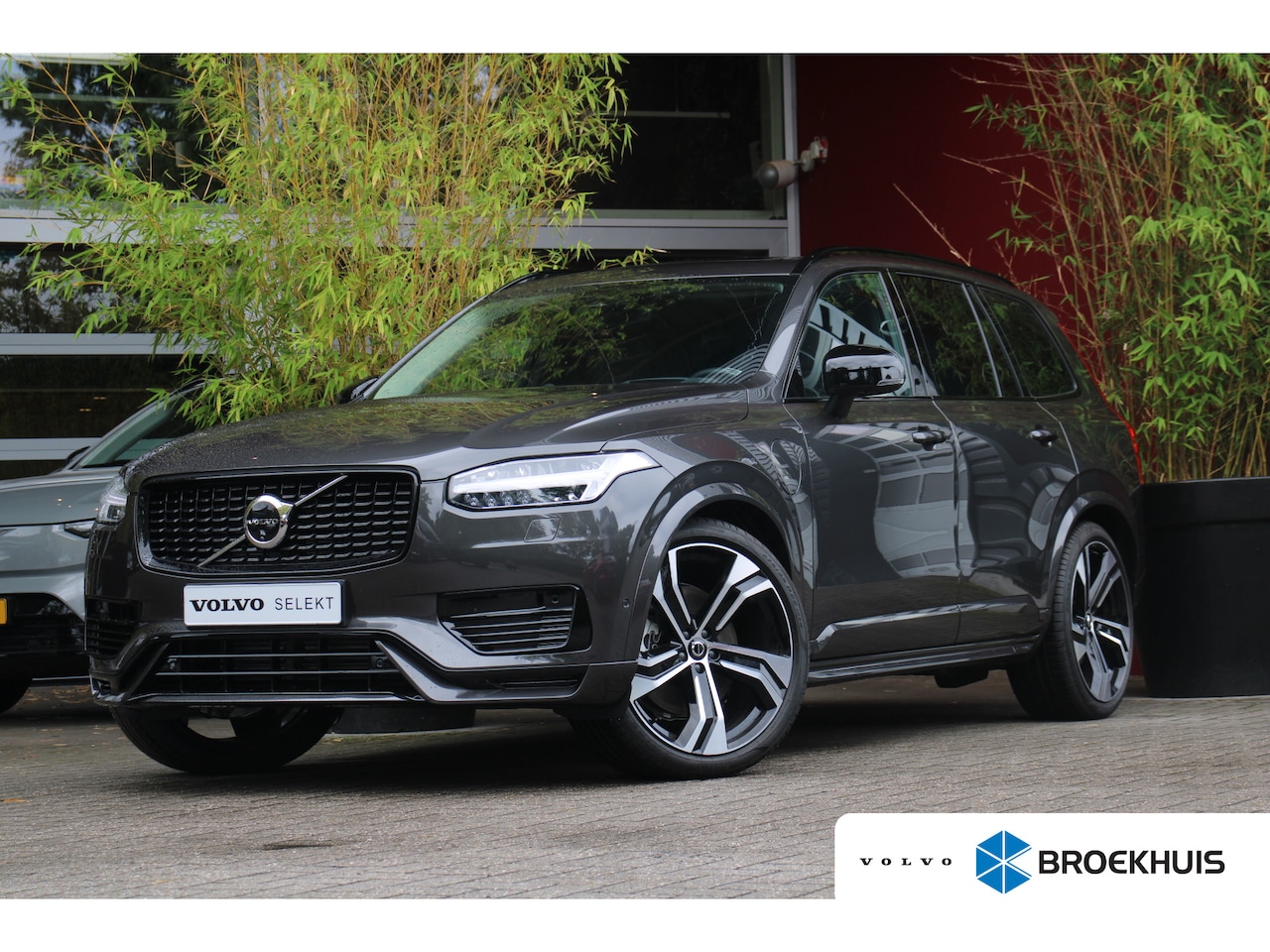 Volvo XC90 - 2.0 T8 Plug-in hybrid AWD Ultra Dark | Luchtvering | Trekhaak | Bowers&Wilkins | Massage | - AutoWereld.nl