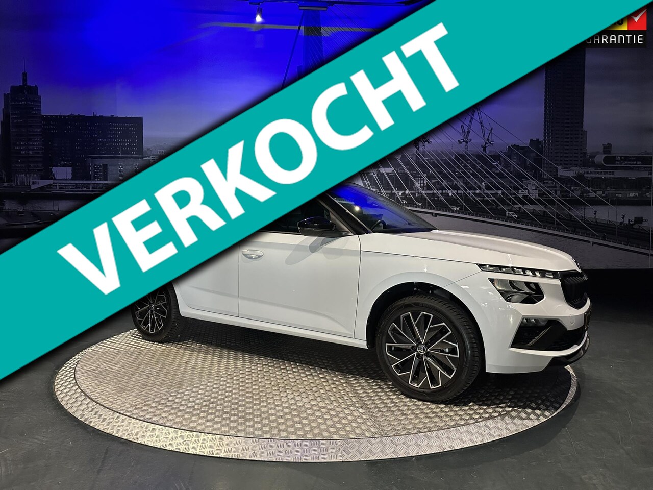 Skoda Kamiq - 1.5 TSI ACT Selection *camera*Climate*Keyless*Smartlink* - AutoWereld.nl