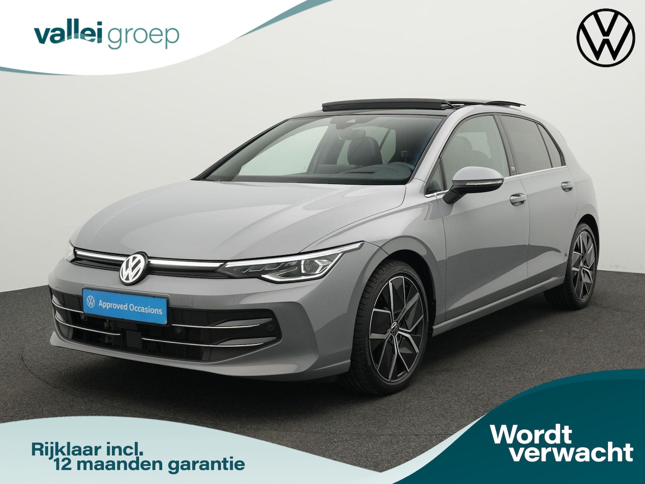 Volkswagen Golf - 1.5 eTSI 150 pk DSG Style Edition 50 | Panoramadak | Geheugen-/massagestoelen | IQ Light | - AutoWereld.nl