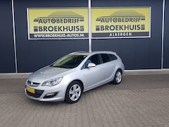Opel Astra Sports Tourer - 1.6 CDTi Cosmo