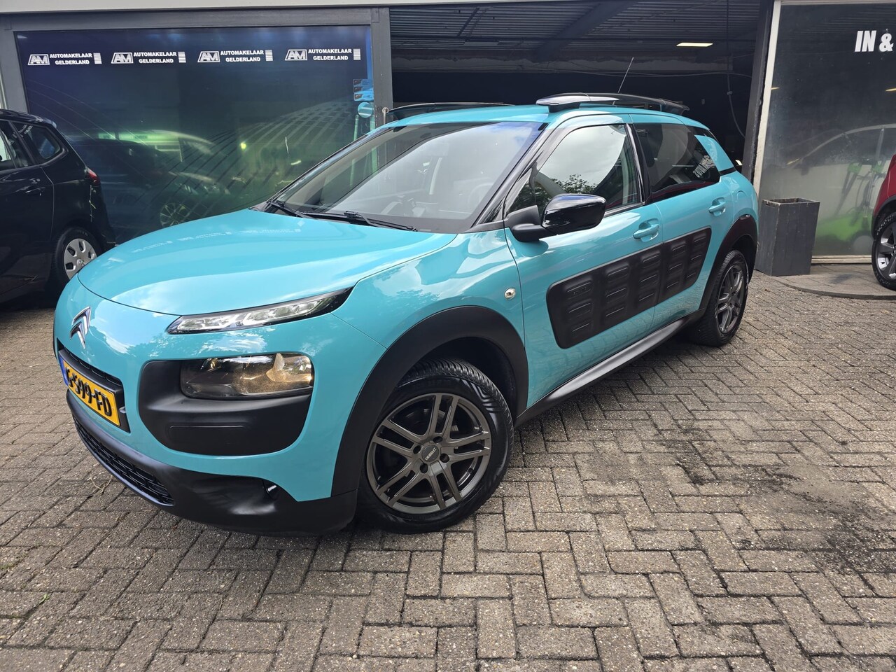 Citroën C4 Cactus - 1.2 110 PK | 2E EIGENAAR | 12MND GARANTIE | NAVI |CAMERA | CRUISE | - AutoWereld.nl