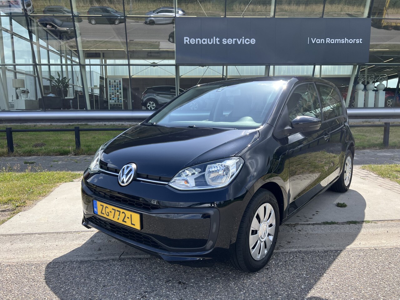 Volkswagen Up! - 1.0 BMT move up! / Elek. Spiegels / Airco / DAB / Centr. Deurvergrendeling / NAP / - AutoWereld.nl