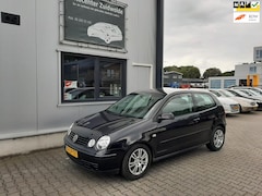 Volkswagen Polo - 1.4-16V Highline clima lmv