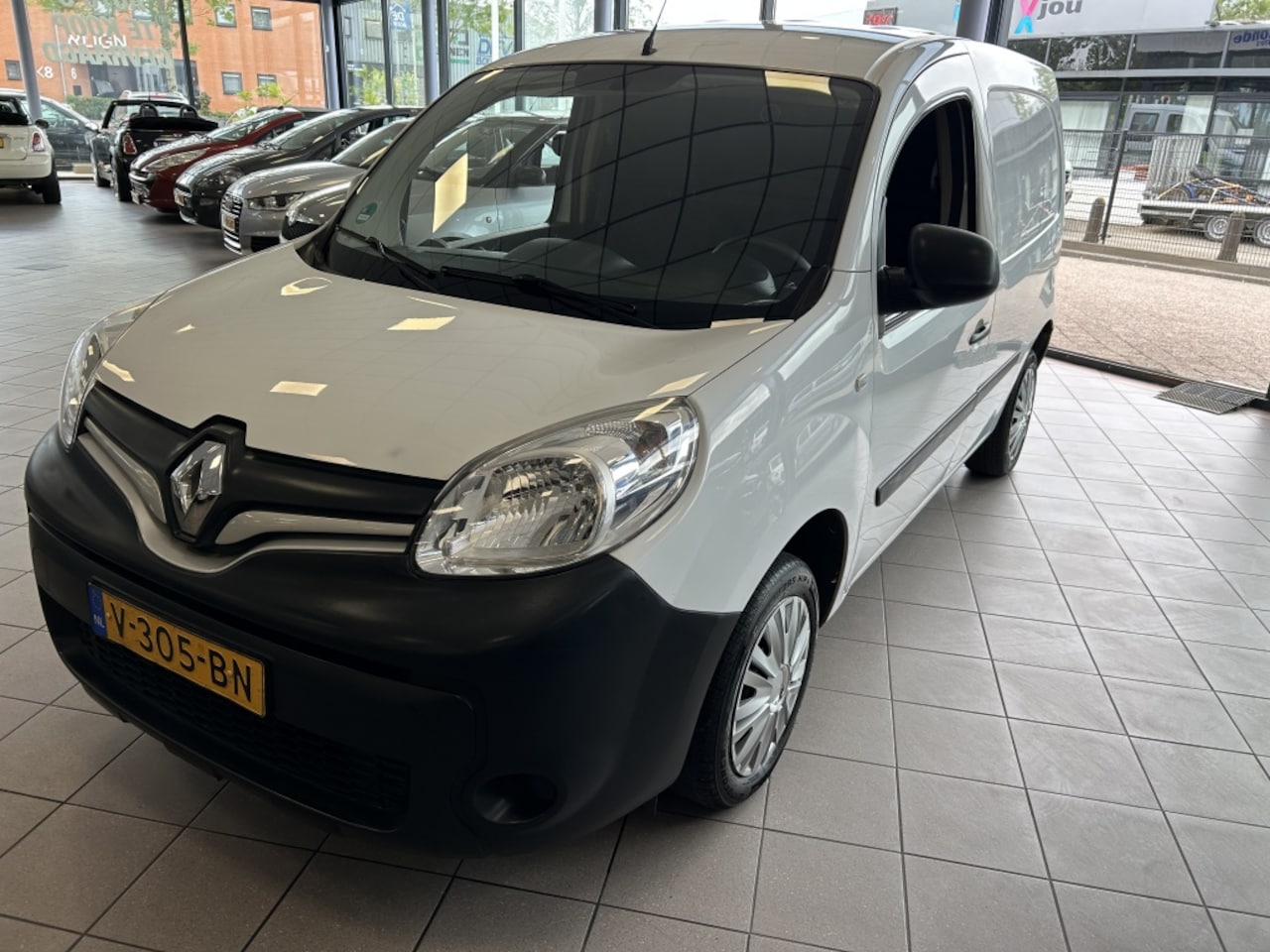 Renault Kangoo Express - 1.5 dCi 75 Ex.C. S&S AIRCO BJ 12-2016 !!! - AutoWereld.nl