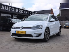 Volkswagen Golf - 1.4 TSI GTE I CAMERA I PANO I ADAPTIEF CC
