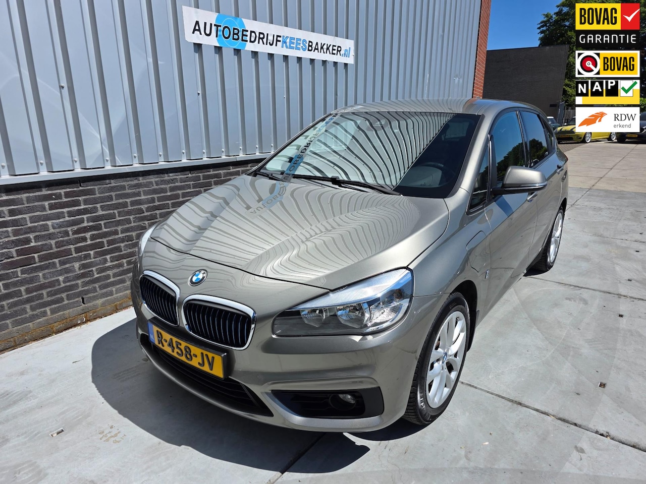 BMW 2-serie Active Tourer - 225xe Plug-in Hybride, Executive - AutoWereld.nl