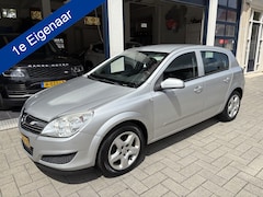 Opel Astra - 1.8 Business AUTOMAAT/1E EIGENAAR/DEALER OND./AIRCO
