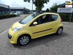 Peugeot 107 - 1.0-12V XR