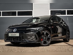 Volkswagen Golf - 2.0 TSI GTI Black style |Pano |360° |Head-up |Sfeer